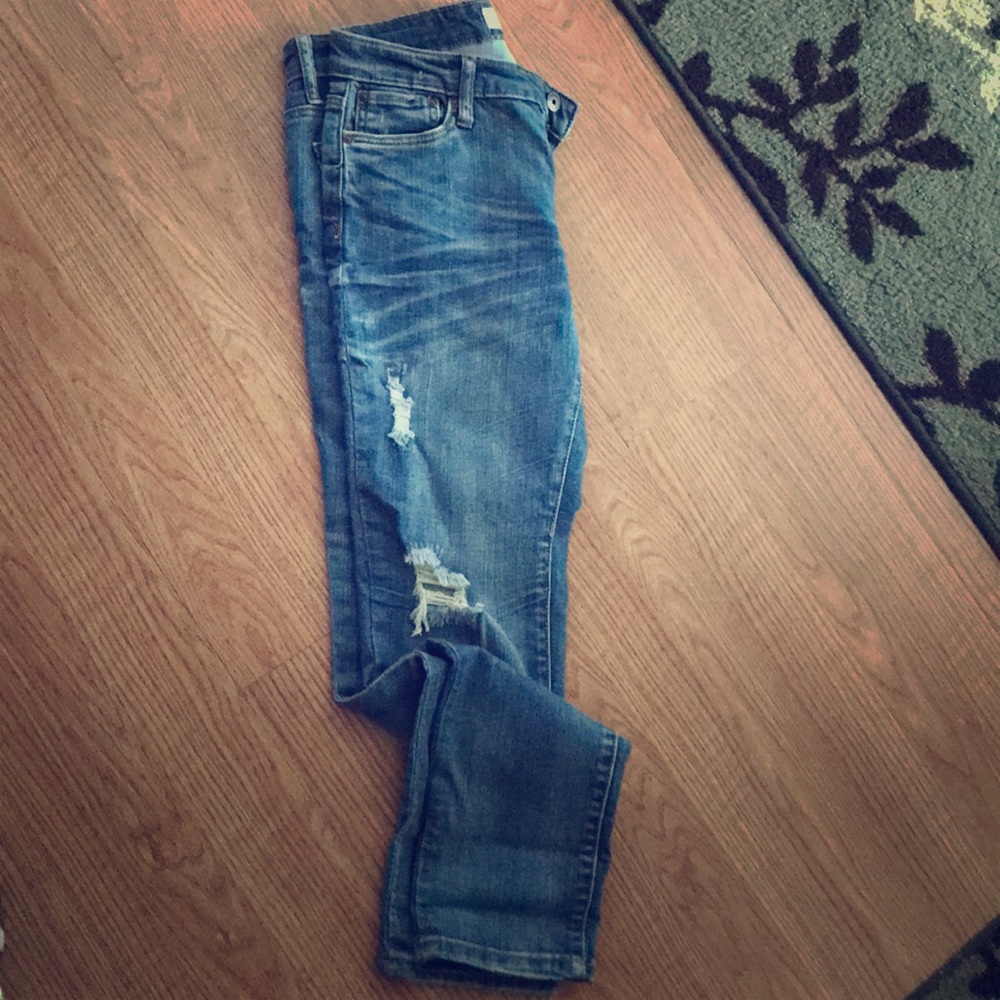 Size 6 Short Skinny Jeans